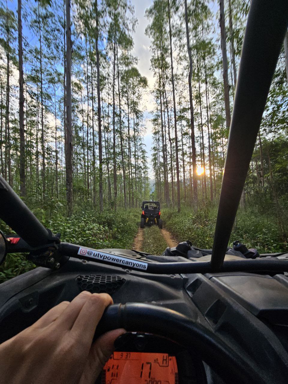 Passeios 4x4 - UTV e Quadriciclo